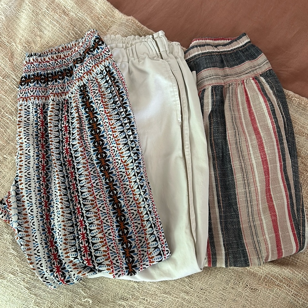 Lot of 3 Xirena Ankle Pants
